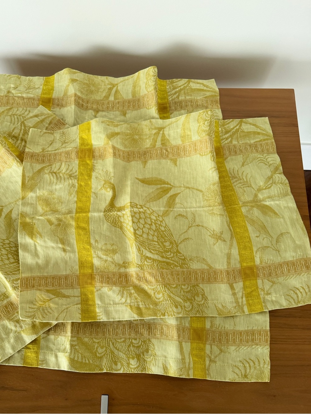 Vintage Le Jacquard Francais Peacock Damask Linen Placemats Set of 6 Yellow